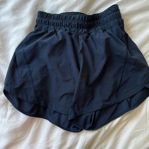Lululemon athletic running shorts 5” in navy blue